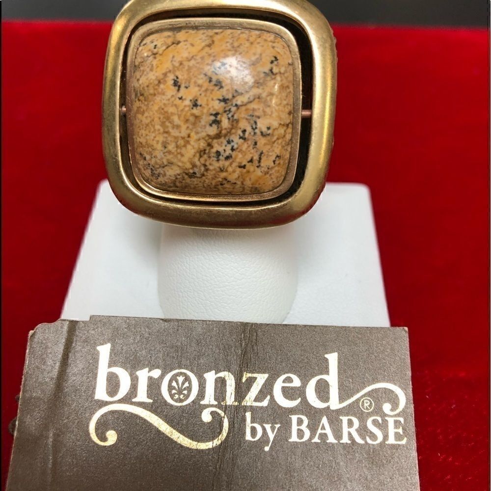 Barse Bronze Ring GREEN & NEUTRAL STONE size 8